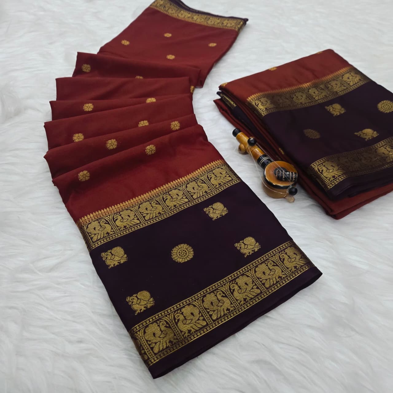 Luxury Khaddi Georgette Saree with Rich Woven Pallu & Blouse